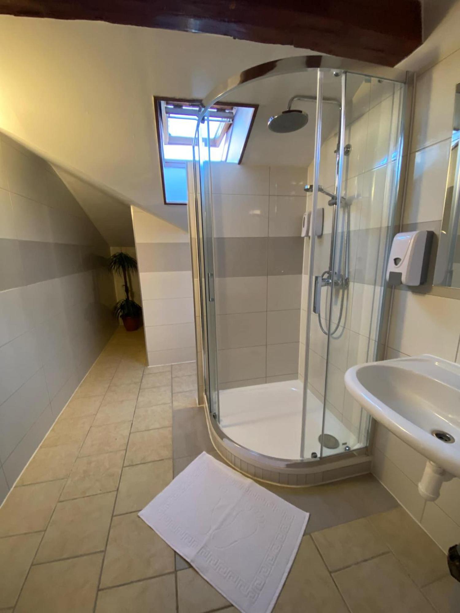 Hotel U Radnice As Aš Extérieur photo